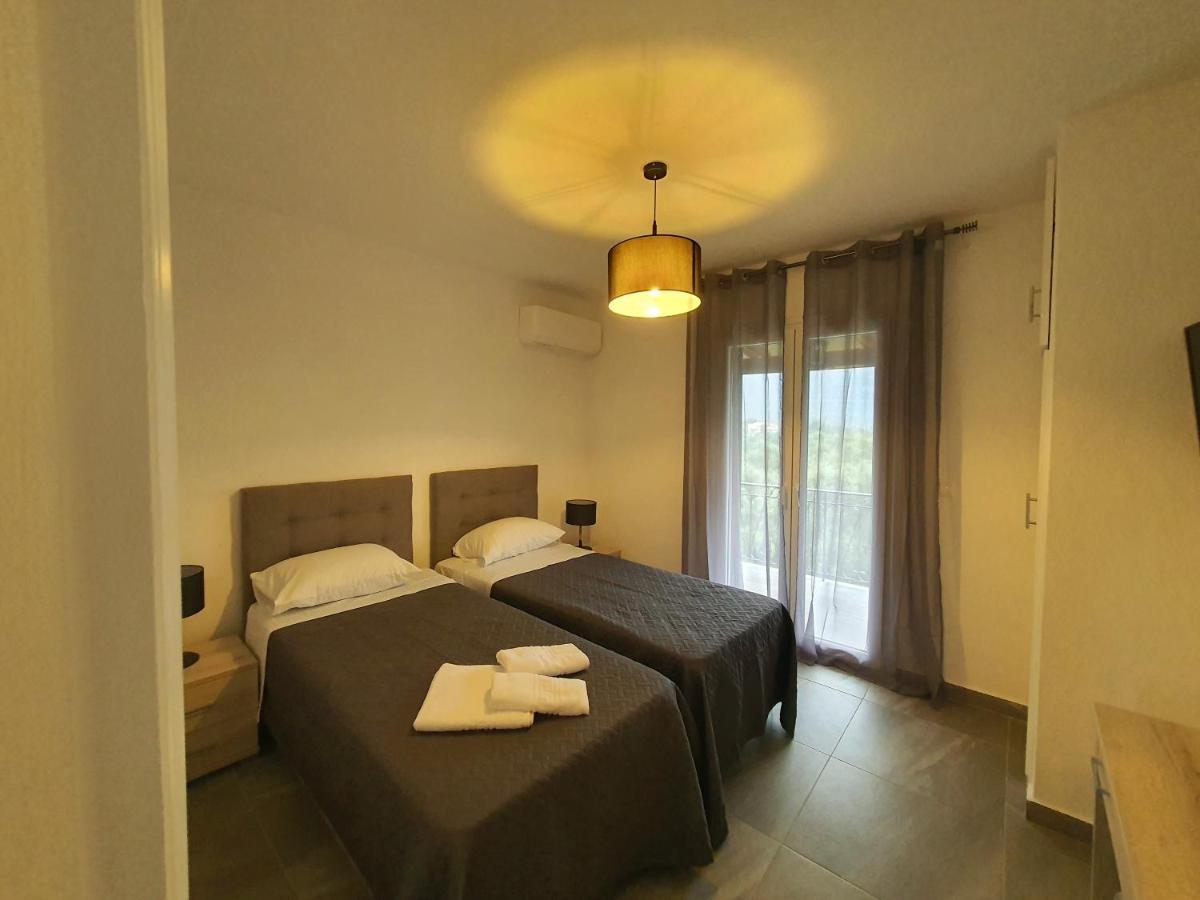 Bella De Lux Residence Kato Korakiana Ngoại thất bức ảnh