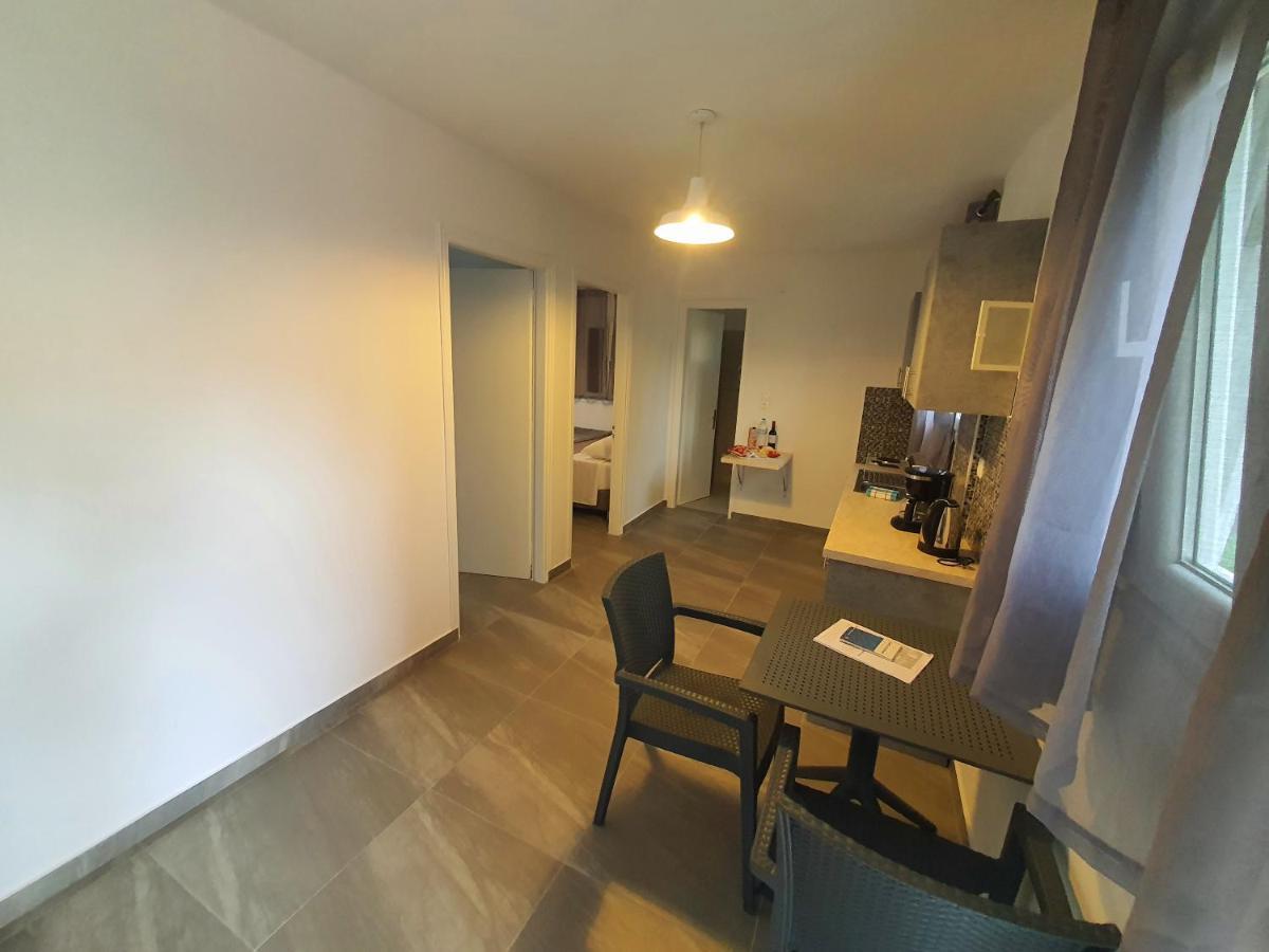 Bella De Lux Residence Kato Korakiana Ngoại thất bức ảnh